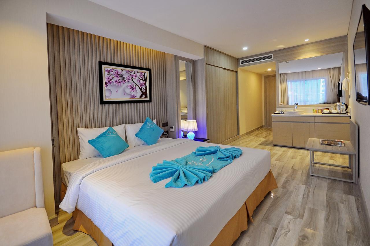 The Mcr Luxury Nha Trang Hotel Exterior photo
