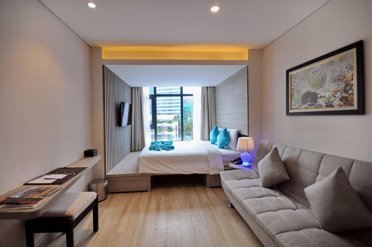 The Mcr Luxury Nha Trang Hotel Exterior photo