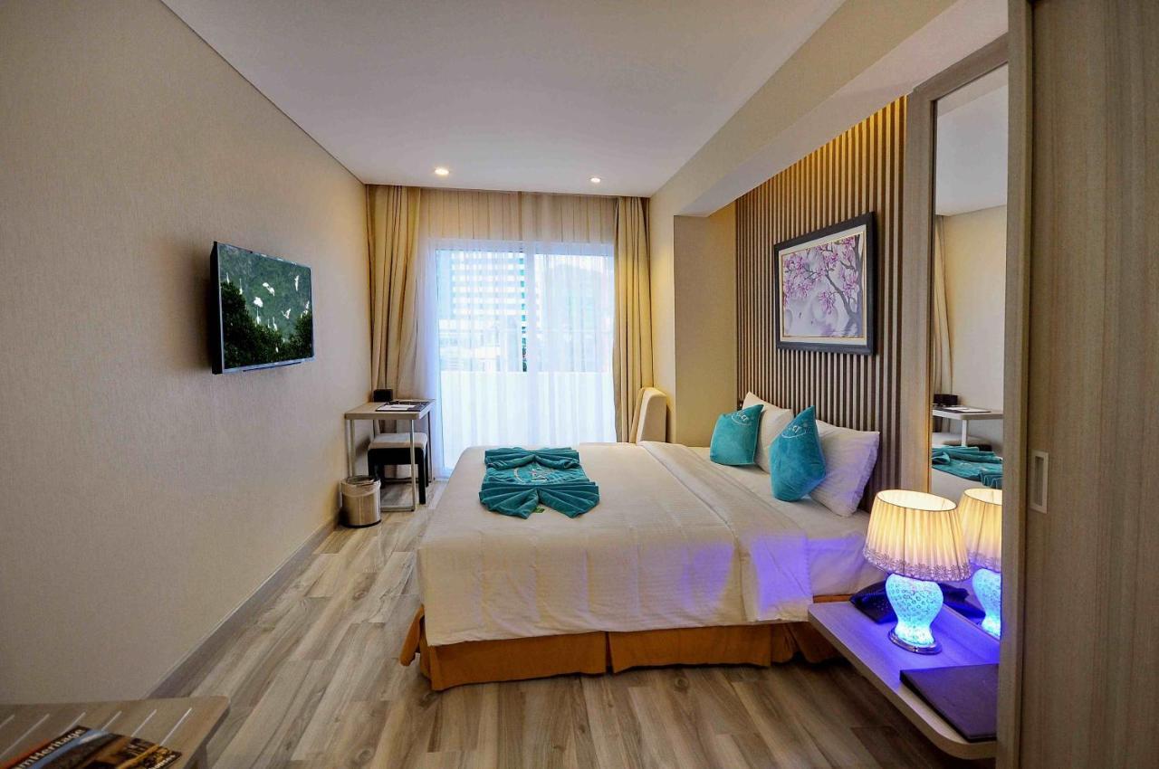The Mcr Luxury Nha Trang Hotel Exterior photo